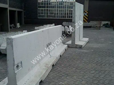 Barrier-Wall-400x300-3